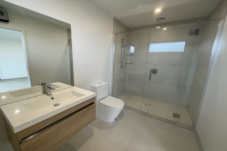 Photo of property in 2 Entelea Close, Papamoa Beach, Papamoa, 3118