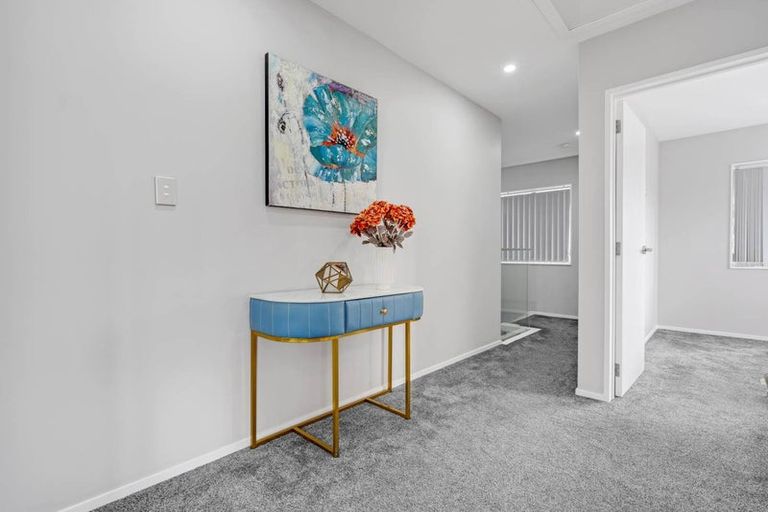 Photo of property in 12 Sheralee Place, Bucklands Beach, Auckland, 2014
