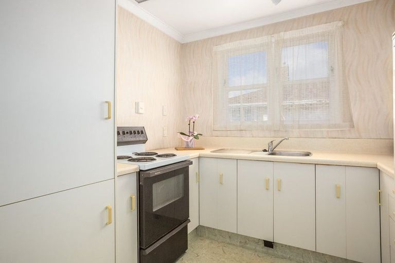 Photo of property in 148 Main Road, Tawa, Wellington, 5028