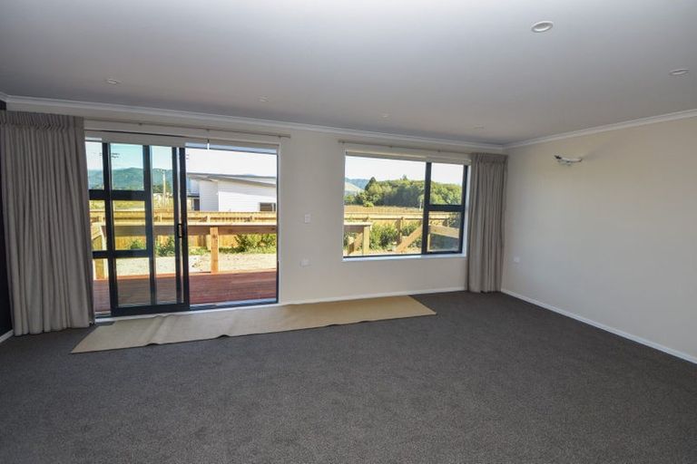 Photo of property in 116 Brooklyn Road, Carterton, 5713