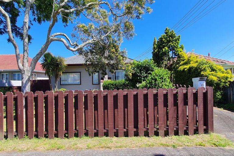 Photo of property in 1/68 Hoteo Avenue, Papatoetoe, Auckland, 2025