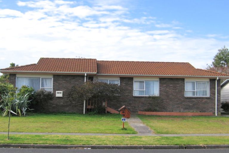 Photo of property in 14 Garland Drive, St Andrews, Hamilton, 3200