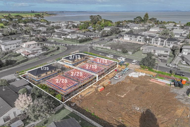 Photo of property in 1/25 Mcleod Road, Weymouth, Auckland, 2103