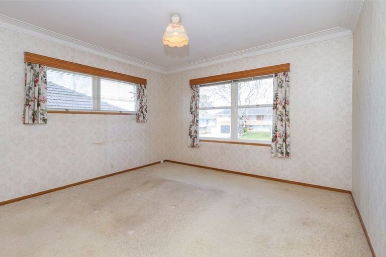 Photo of property in 27 Mcrae Road, Mount Wellington, Auckland, 1060