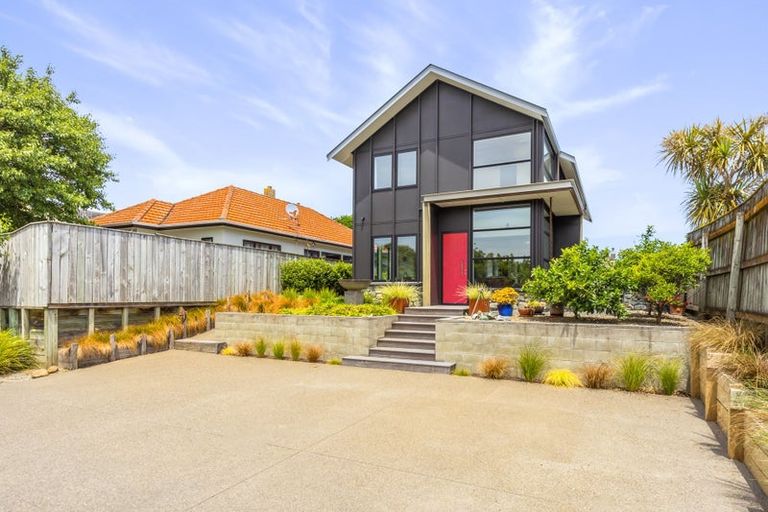 Photo of property in 79b Golf Road, Paraparaumu Beach, Paraparaumu, 5032