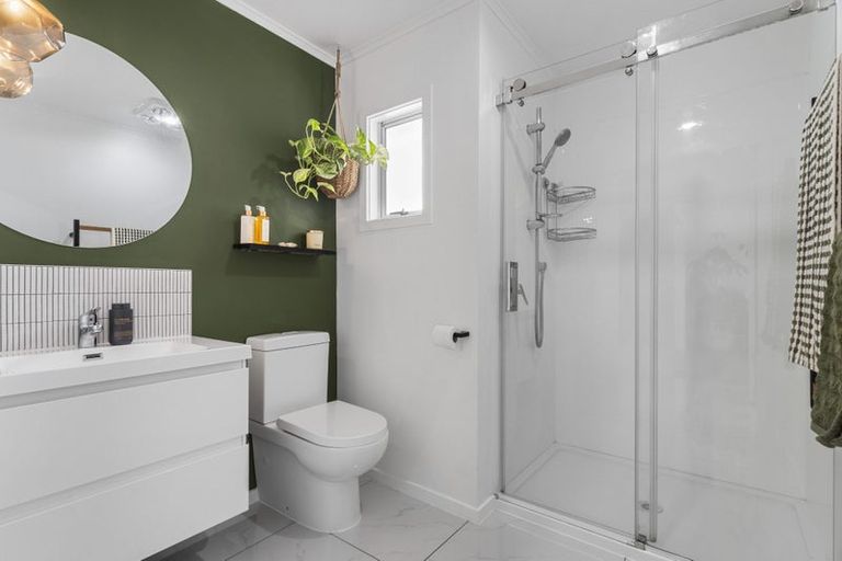 Photo of property in 110 Everitt Crescent, Whangamata, 3620