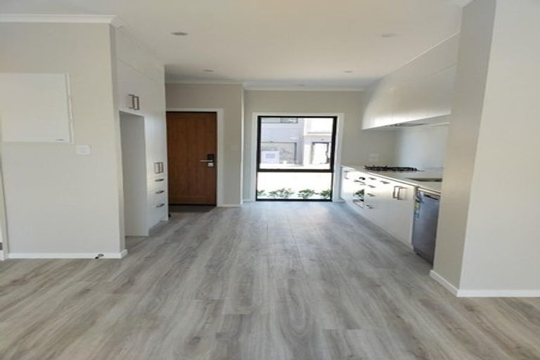 Photo of property in 3 Kindergarten Lane, Wallaceville, Upper Hutt, 5018