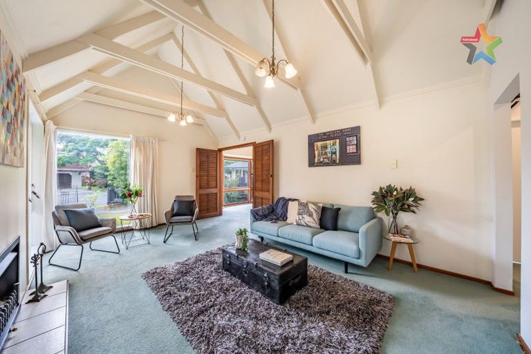 Photo of property in 3 Mcenroe Grove, Naenae, Lower Hutt, 5011