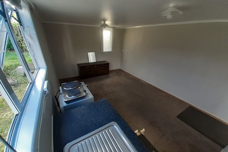 Photo of property in 2/67 Charntay Avenue, Clover Park, Auckland, 2019