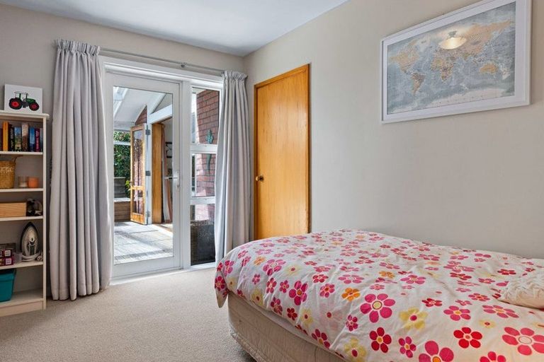 Photo of property in 160 Kendal Avenue, Burnside, Christchurch, 8053