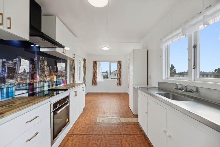 Photo of property in 19 Cairngorm Place, Tokoroa, 3420