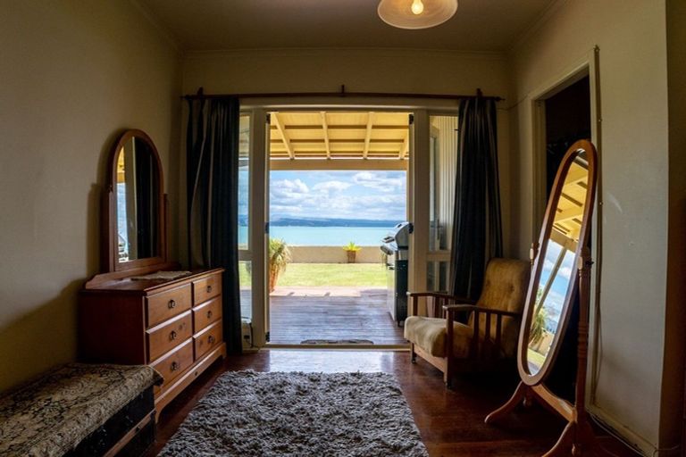 Photo of property in 12 Charles Street, Westshore, Napier, 4110