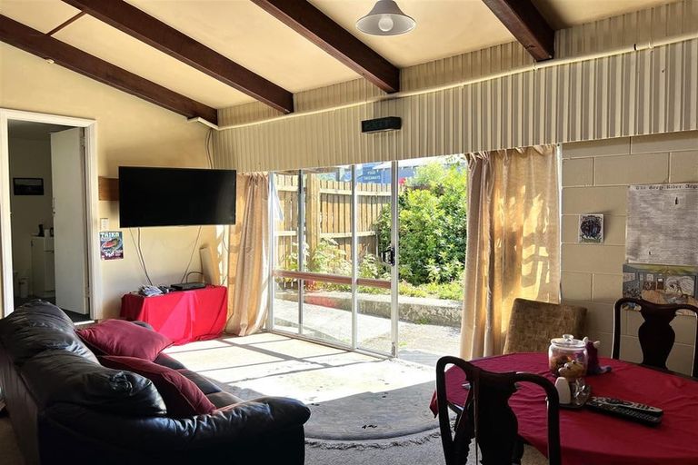 Photo of property in 8 Hilton Street, Blackball, 7804