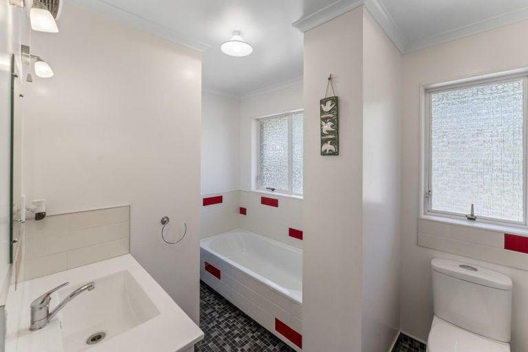 Photo of property in 38 Marlborough Crescent, Richmond, 7020