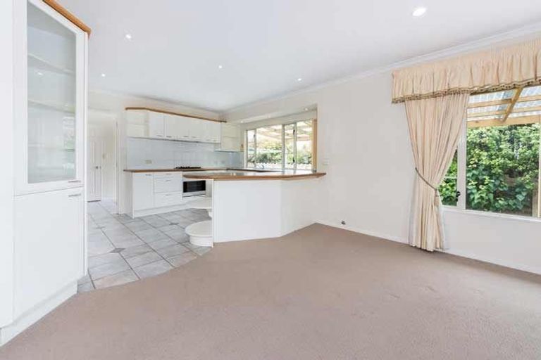 Photo of property in 16 Keenagh Rise, Dannemora, Auckland, 2016