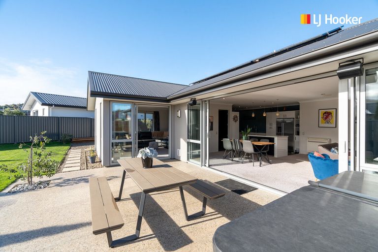 Photo of property in 17 Calluna Crescent, Mosgiel, 9024