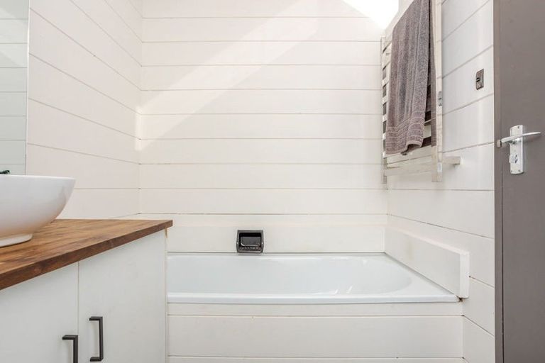 Photo of property in 51 Guy Street, Dannevirke, 4930