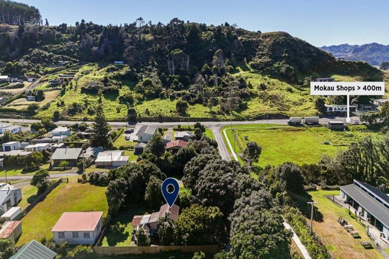 Photo of property in 6 Rangi Street, Mokau, 4376
