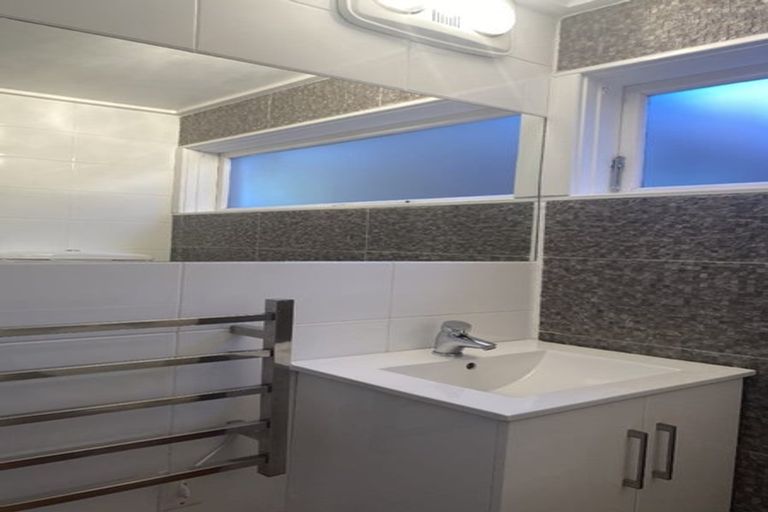 Photo of property in 14 Karamu Street, Ngaio, Wellington, 6035