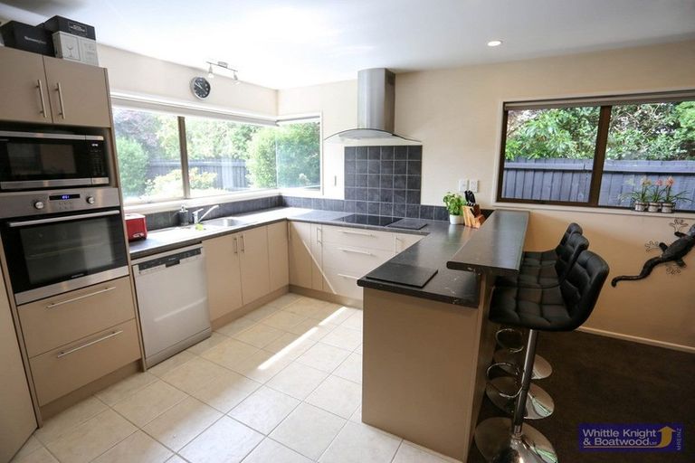 Photo of property in 14 Westfield Avenue, Templeton, Christchurch, 8042