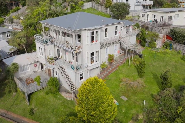 Photo of property in 2 Caprera Street, Melrose, Wellington, 6023