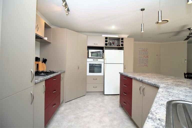 Photo of property in 57 Tawhai Place, Parahaki, Whangarei, 0112