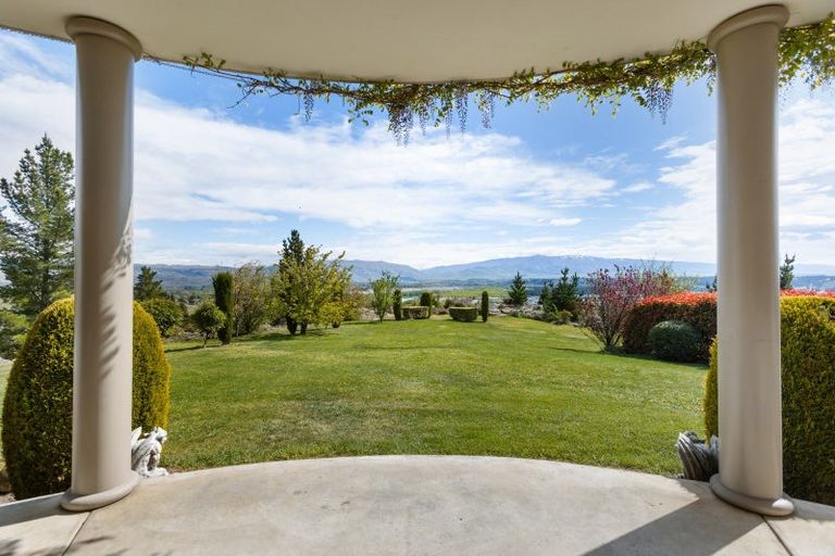 Photo of property in 2 Fairway Drive, Bridge Hill, Alexandra, 9320