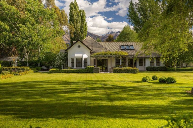 Photo of property in 572a Speargrass Flat Road, Lake Hayes, Queenstown, 9371