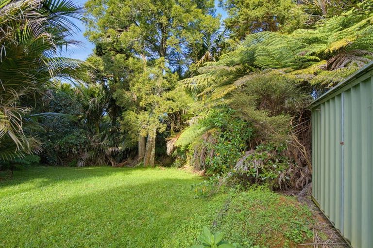 Photo of property in 102 Taylor Road, Waimauku, 0882