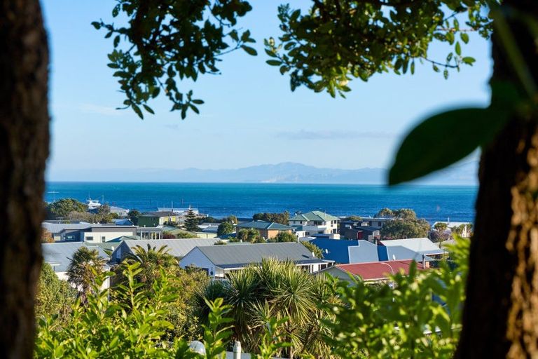 Photo of property in 4 Kea Place, South Bay, Kaikoura, 7300