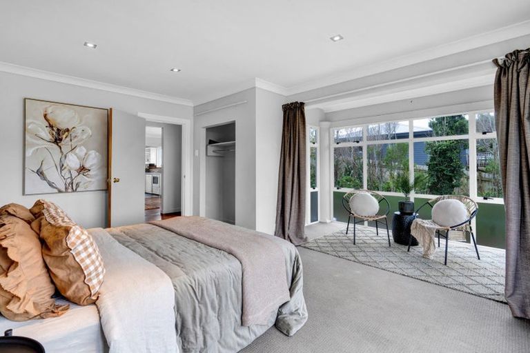 Photo of property in 106 Seaview Road, Westown, New Plymouth, 4310