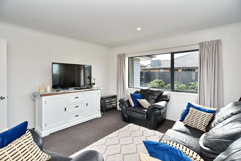 Photo of property in 5 Raranga Street, Marshland, Christchurch, 8083