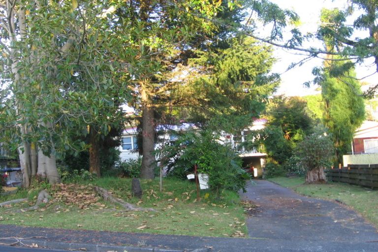 Photo of property in 5 Hamilton Place, Glenfield, Auckland, 0629