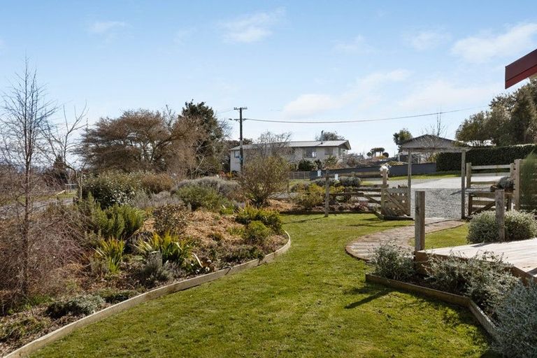 Photo of property in 8 Garden Street, Lumsden, 9730