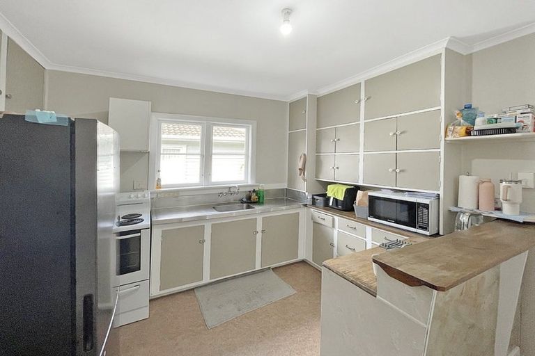 Photo of property in 145 Main Road, Wainuiomata, Lower Hutt, 5014