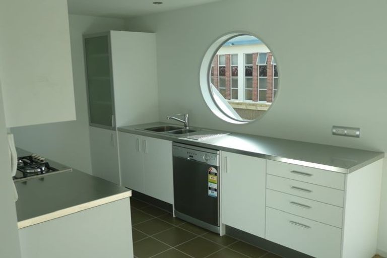 Photo of property in 3c/10 Park Avenue, Epuni, Lower Hutt, 5011