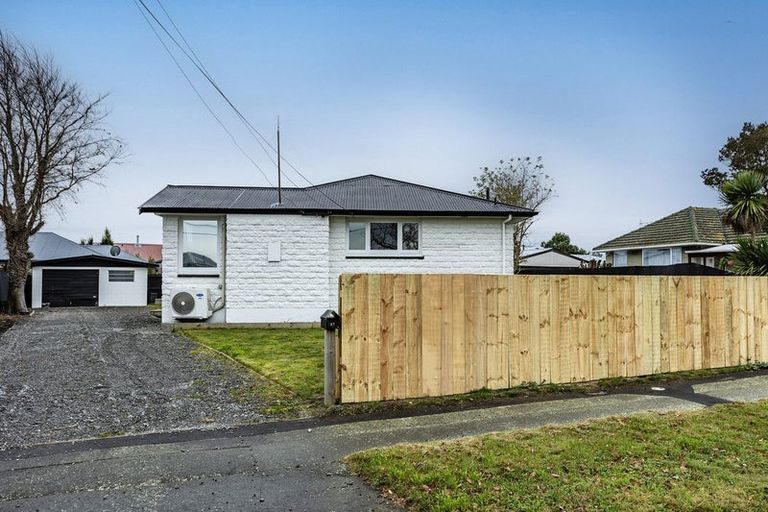 Photo of property in 27 Nicholas Drive, Linwood, Christchurch, 8062