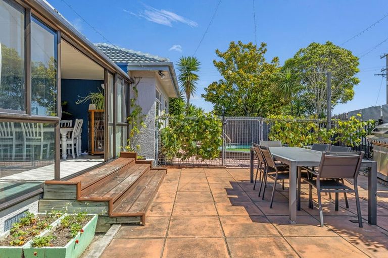 Photo of property in 1/134 Parkers Road, Tahunanui, Nelson, 7011