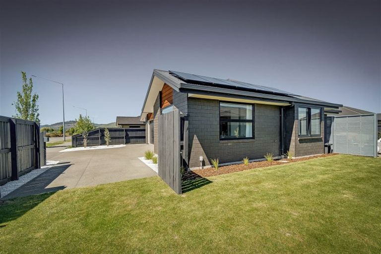 Photo of property in 309 Halswell Junction Road, Halswell, Christchurch, 8025