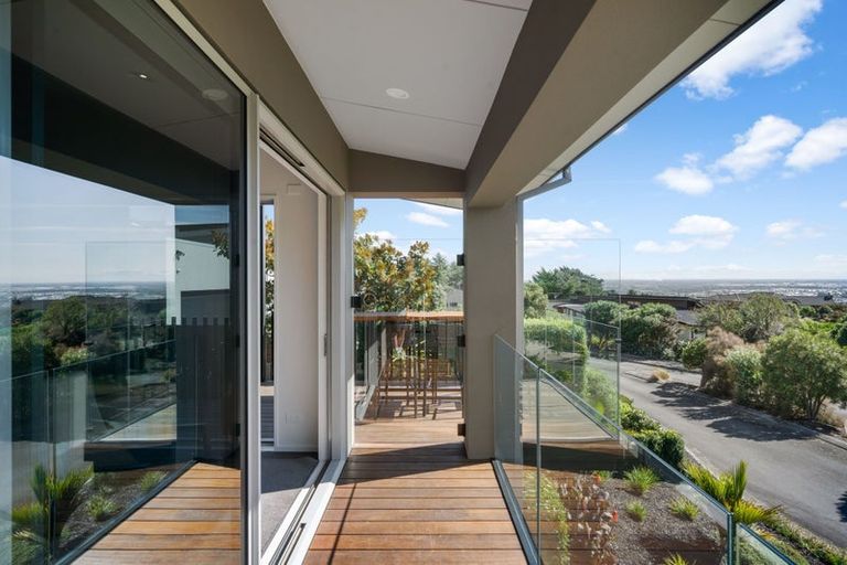 Photo of property in 10 Quarry Hill Terrace, Kennedys Bush, Christchurch, 8025