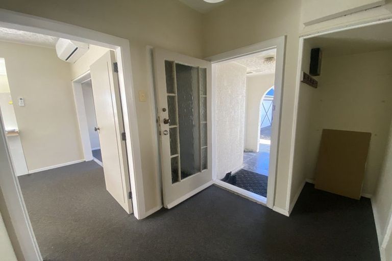 Photo of property in 8 Karo Place, Ilam, Christchurch, 8041