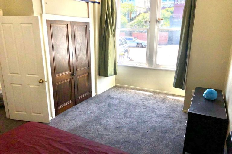 Photo of property in 16 Hiropi Street, Newtown, Wellington, 6021