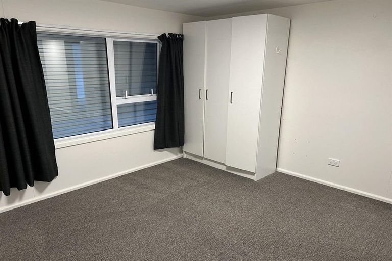 Photo of property in 25 Oakfield Street, Burnside, Christchurch, 8053