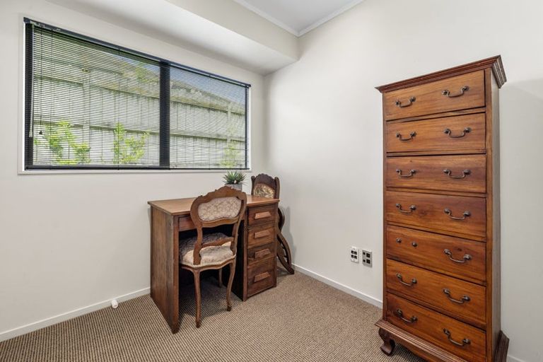 Photo of property in 21 Bodiam Place, Bethlehem, Tauranga, 3110