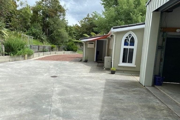 Photo of property in 8 Keith Sands Grove, Havelock North, 4130