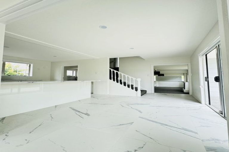 Photo of property in 58 Grimseys Road, Redwood, Christchurch, 8051