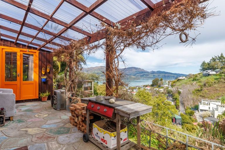 Photo of property in 24 Selwyn Road, Lyttelton, 8082