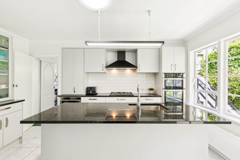 Photo of property in 8 Lethenty Way, Karori, Wellington, 6012