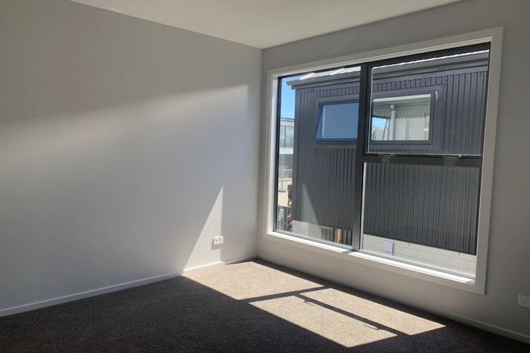 Photo of property in 13 Tokitoki Way, Kenepuru, Porirua, 5022