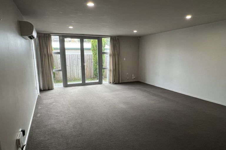 Photo of property in 76a Packe Street, Edgeware, Christchurch, 8013